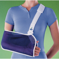 Medical supporting dressing for fixing arms