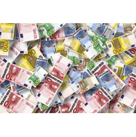 Салфетки или бумажки в виде бутафорских купюр евро Eur или $ для выкупа невесты или вечеринки в стиле Гэтсби гангстеров