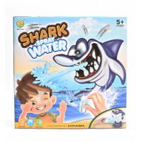 Board game for the whole family, with interactive shark Shark Spray Water