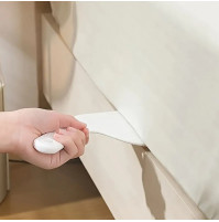 A convenient tuck spoolie for tight spaces, a tool for quickly and easily tucking sheets and bedding onto a bed, mattress, or sofa