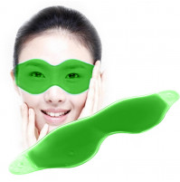 Cooling or warming gel mask for tired eyes, relaxation