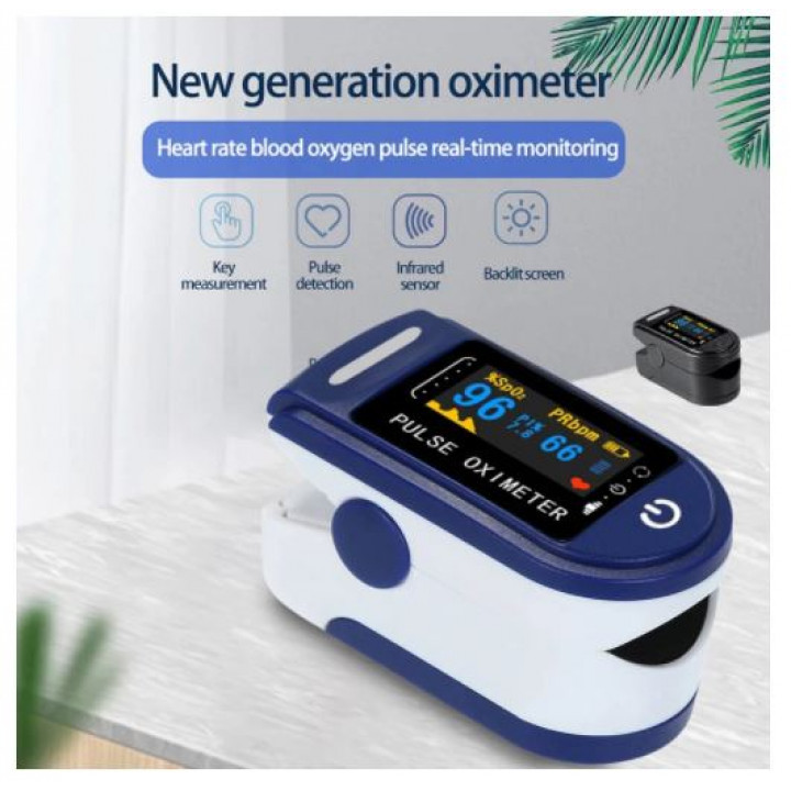 Oximeter for measuring the amount of oxygen in the blood and determining the pulse