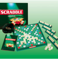 Klasiskā vārdu galda spēle Scrabble