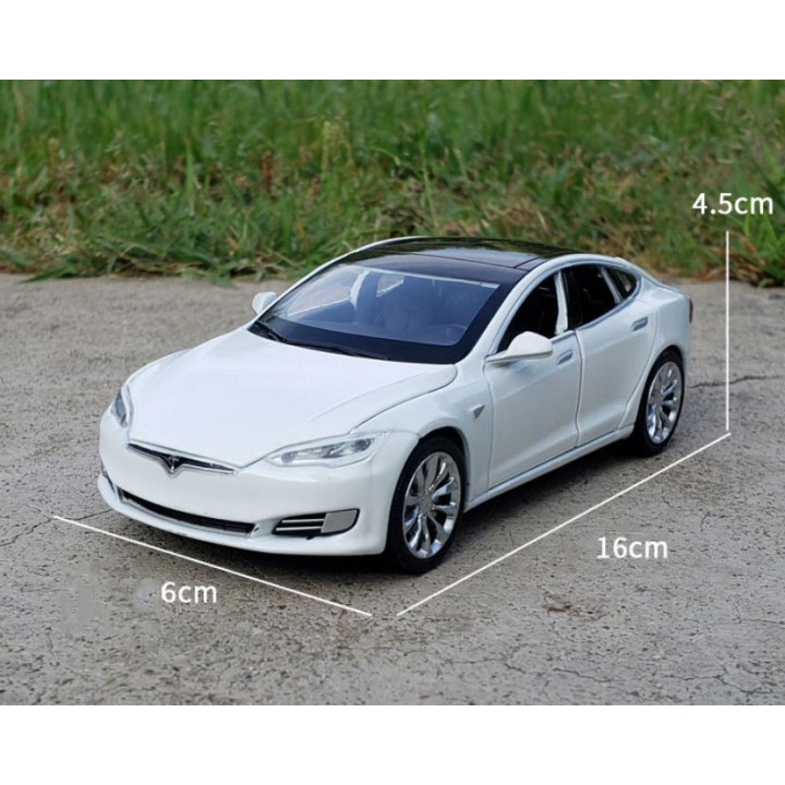 Collectible model 1:32 scale Tesla Model 3 car with sound and light